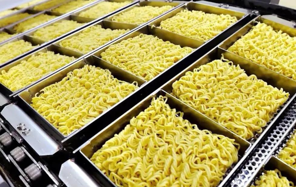 销量下降，惨遭抛弃！为什么吃方便面的人越来越少？